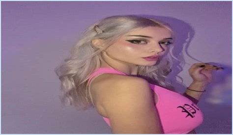 Lauren Burch: The Rising Star Of Social Media